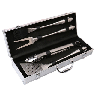 Grillbesteckset aus Edelstahl
